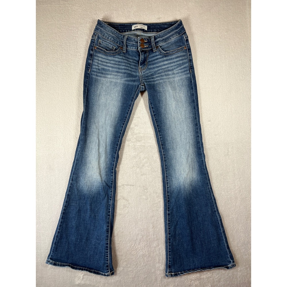 BKE Stella Low Rise Flare Leg Jeans Medium Wash Slim Fit Low Rise 26 x 31.5
